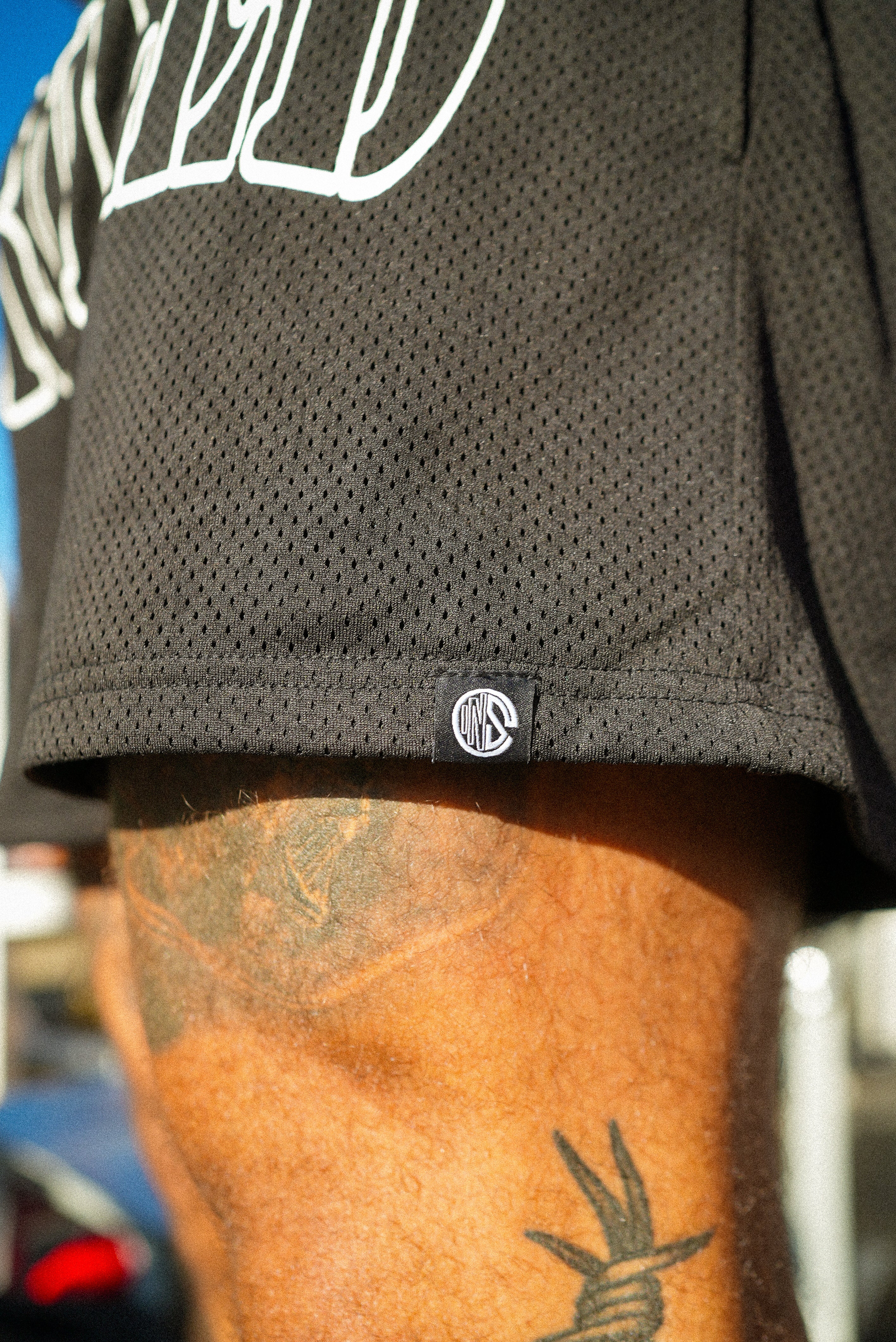 Onyx Black Mesh 3.5" Seam Shorts - Image 4