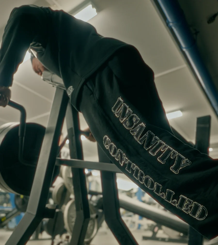 White on Black Heavyweight Distressed Sweatpants - Image 5